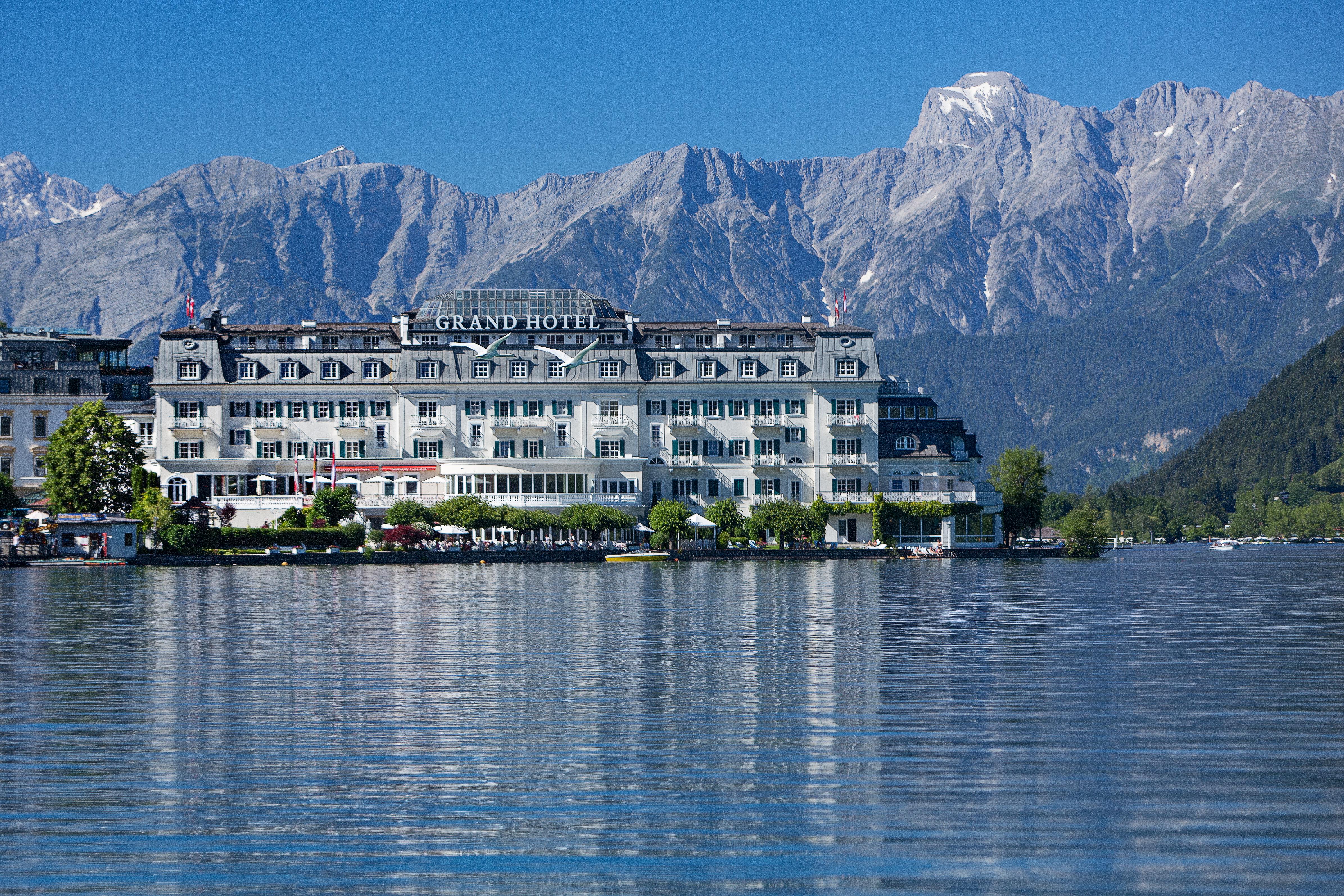 Grand Hotel Zell Am See Exterior photo