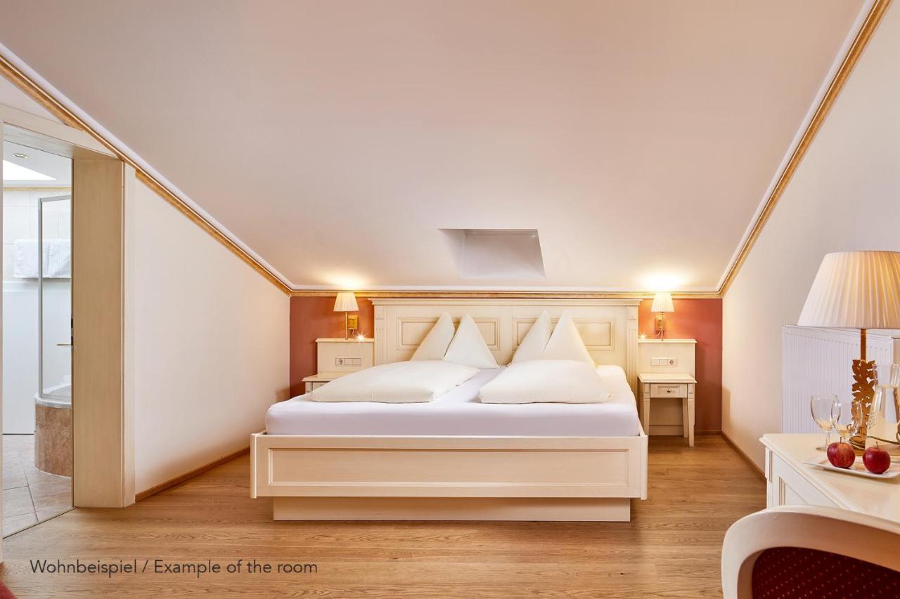 Grand Hotel Zell Am See Exterior photo