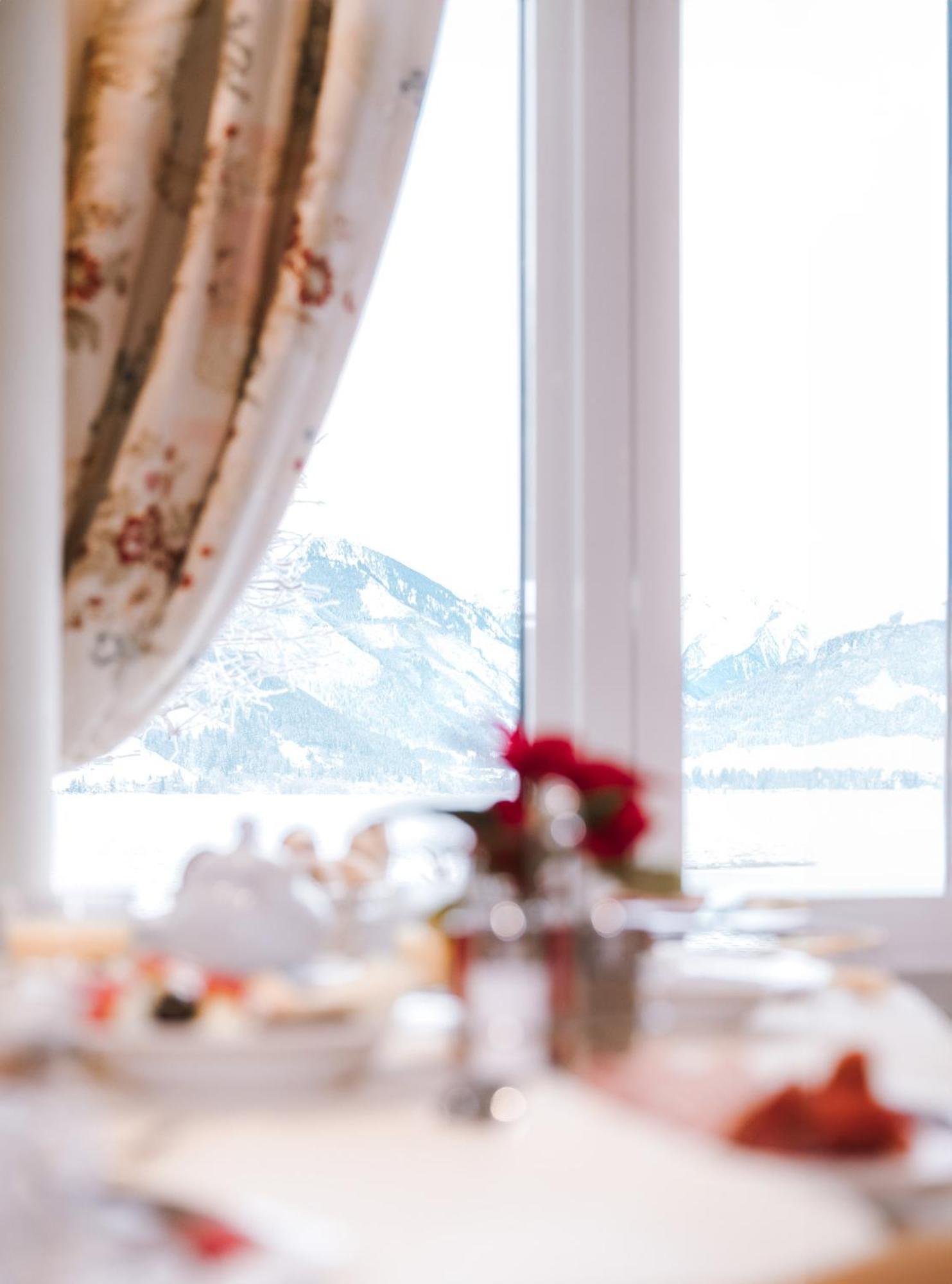 Grand Hotel Zell Am See Exterior photo